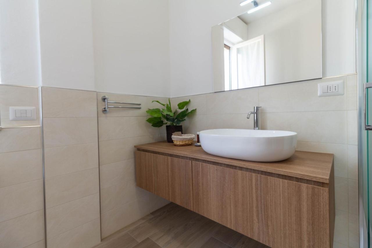 Mamma Ciccia Holiday Home - Casa Imperia Mandello del Lario Extérieur photo