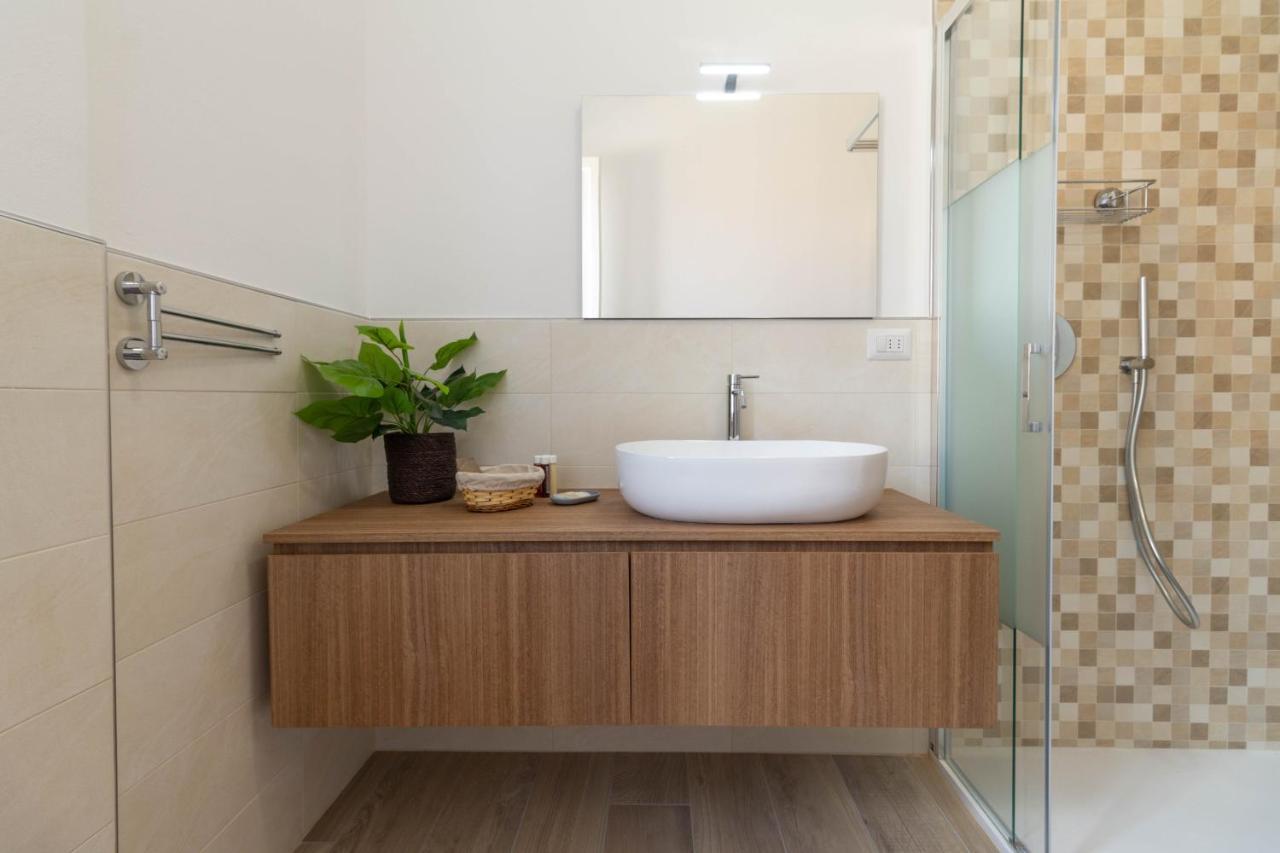 Mamma Ciccia Holiday Home - Casa Imperia Mandello del Lario Extérieur photo
